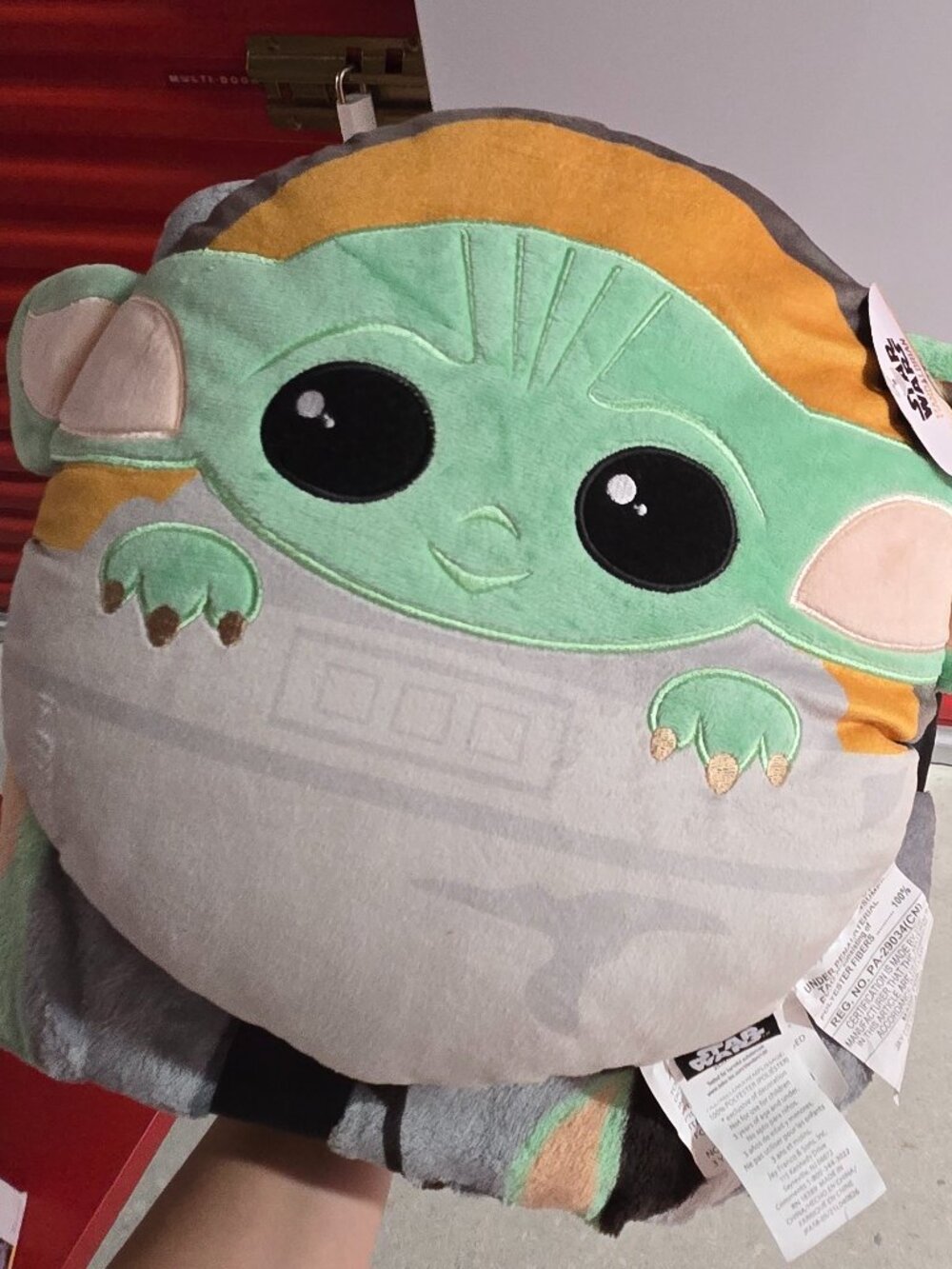 Star Wars Grogu Mandalorian BABY YODA Character Pillow & Throw 2-Piece Set